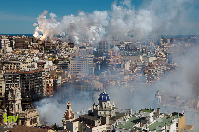 Fotoagencia valencia, fotos fallas, mascleta