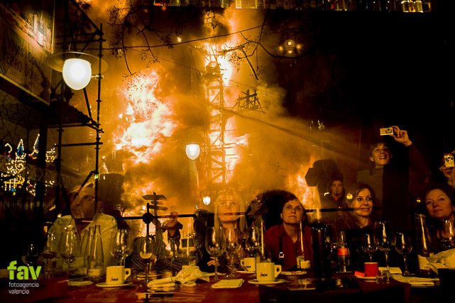 Fotoagencia valencia, fotos fallas, crema
